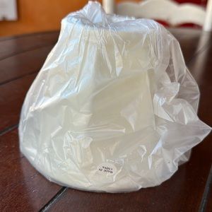 NWOT lampshades, Ivory/off white. Gold hardware. See photos for measurements.